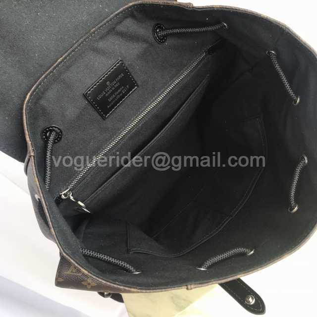 M41379 Christopher 48 M41379 Christopher 48