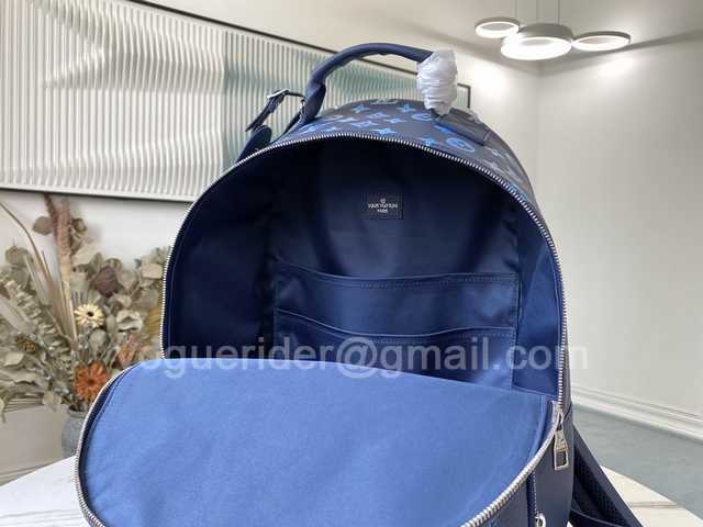 M57841 Multipocket 40 M57841 Multipocket 40