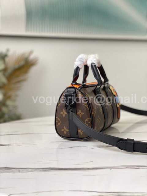 M80201 Keepall Nano Zoom with Friends 21 M80201 Keepall Nano Zoom with Friends 21