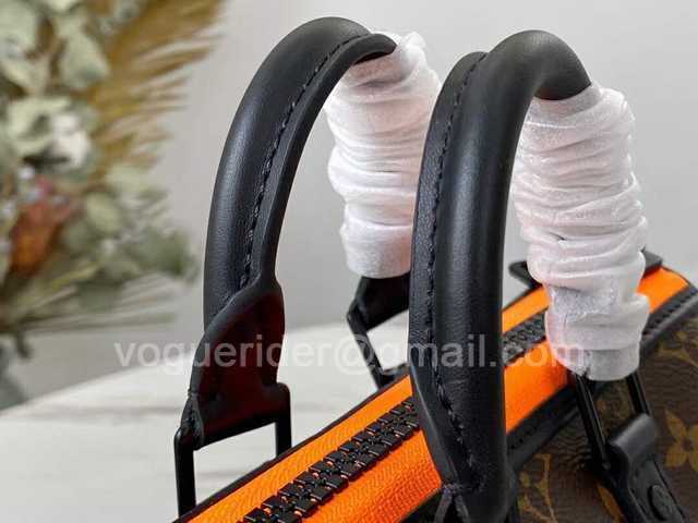 M80201 Keepall Nano Zoom with Friends 21 M80201 Keepall Nano Zoom with Friends 21