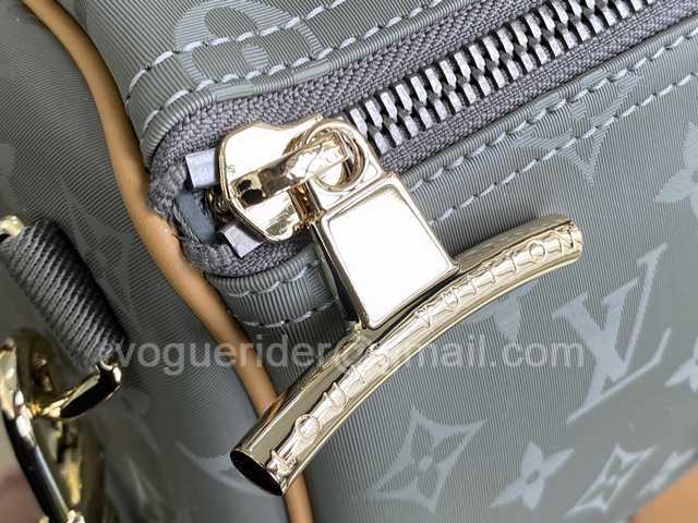 M43886 Keepall Titanium 50 M43886 Keepall Titanium 50