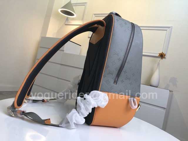 M43881 Titanium 46 M43881 Titanium 46