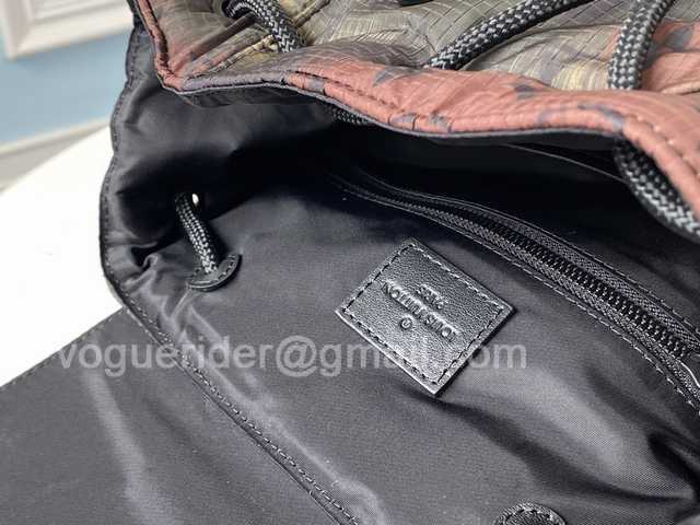 M56411 Christopher 48 M56411 Christopher 48