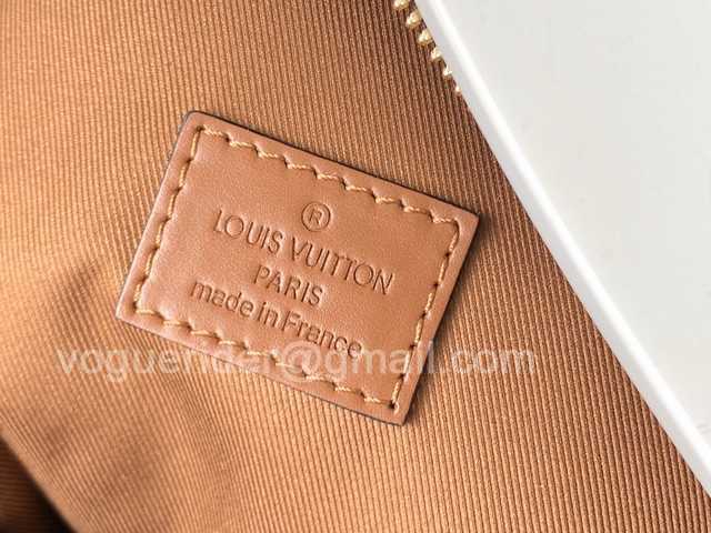M56851 Multi Pocket 41 M56851 Multi Pocket 41