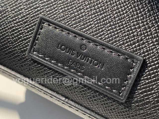 M30337 Soft Trunk 37 M30337 Soft Trunk 37