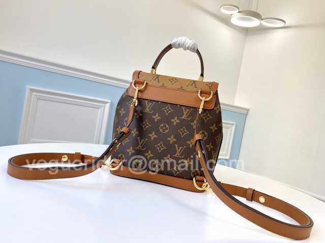 M44391 Dauphine 23 M44391 Dauphine 23