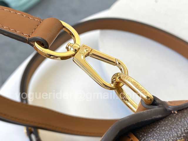 M44391 Dauphine 23 M44391 Dauphine 23