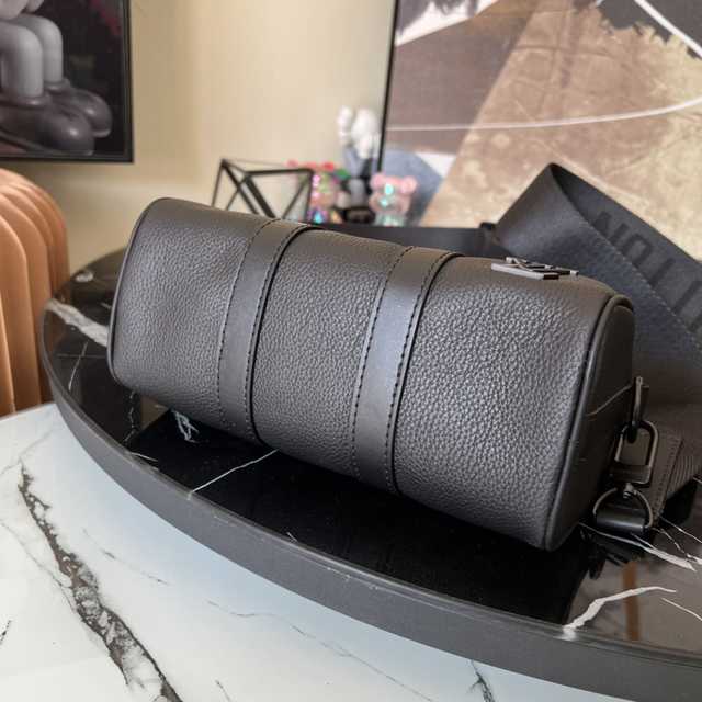 M80950 Keepall XS 21 M80950 Keepall XS 21