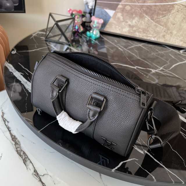 M80950 Keepall XS 21 M80950 Keepall XS 21