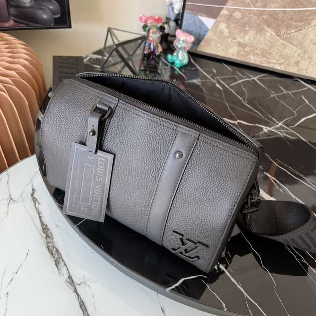 M57082 City Keepall 27 M57082 City Keepall 27