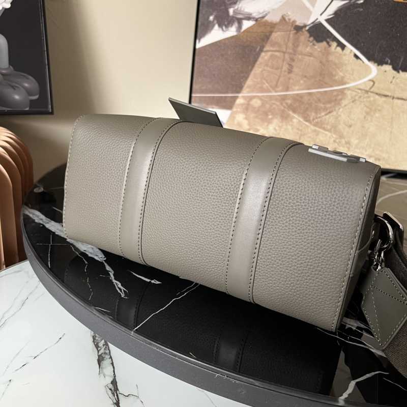 M59255 City Keepall 27 M59255 City Keepall 27