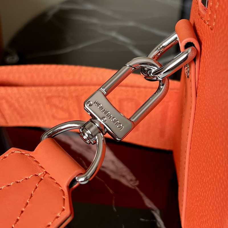 M59255 City Keepall 27 M59255 City Keepall 27