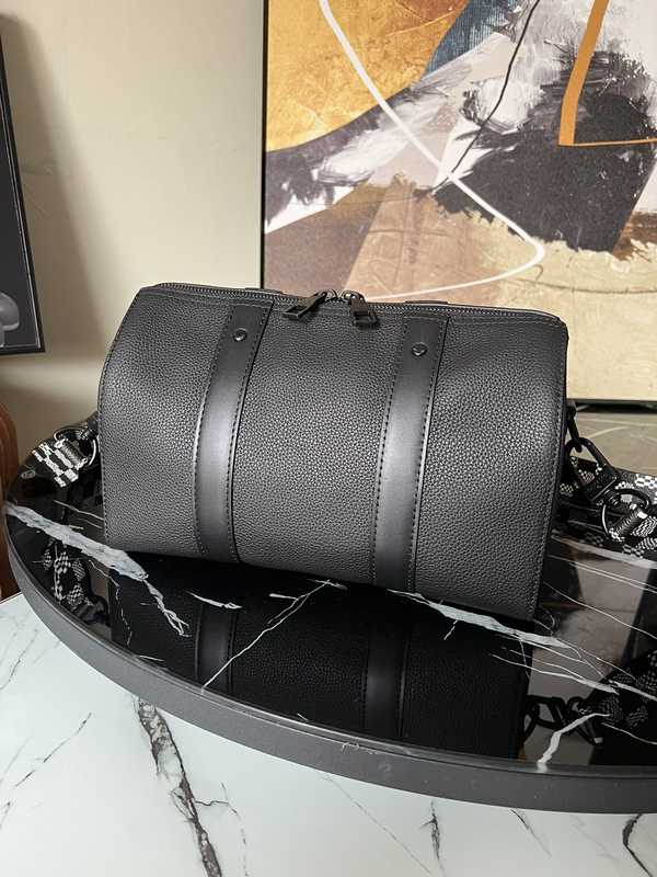 M57417 City Keepall 27 M57417 City Keepall 27