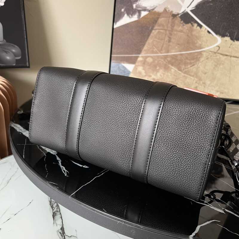 M57417 City Keepall 27 M57417 City Keepall 27