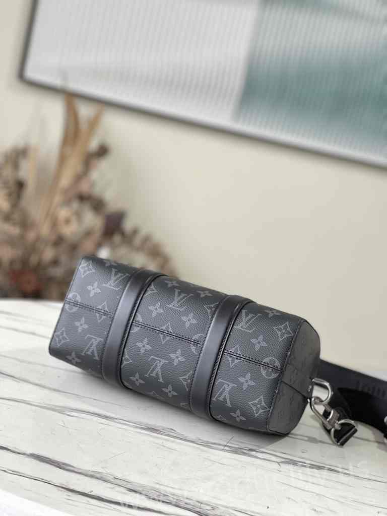 M45936 Keepall 27 M45936 Keepall 27