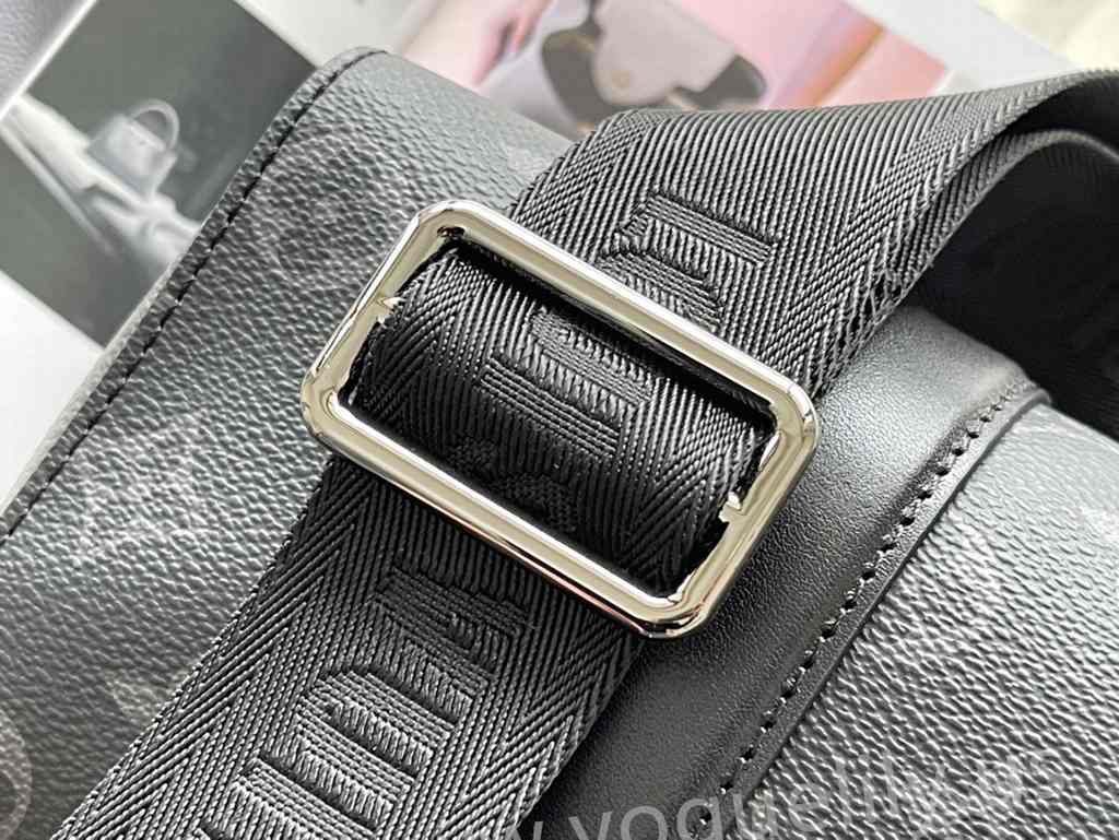 M45936 Keepall 27 M45936 Keepall 27