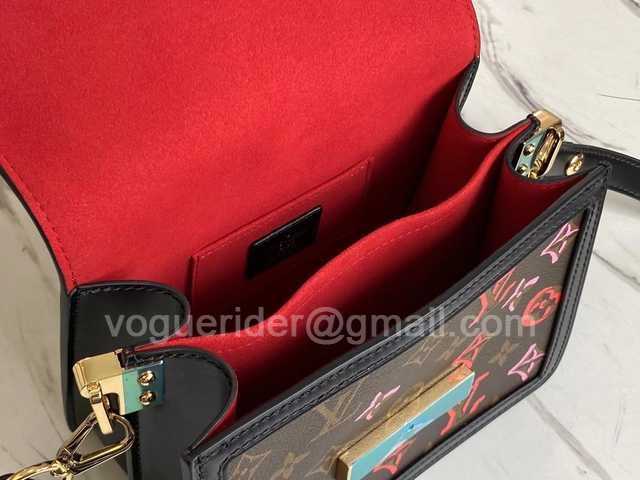 M45889 Dauphine 20 M45889 Dauphine 20