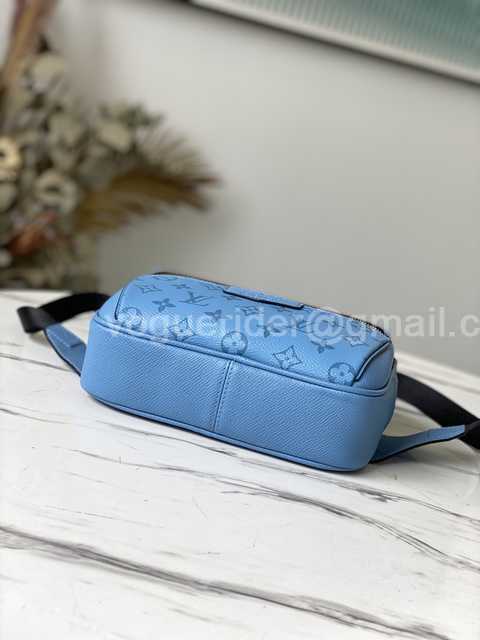 M30748 Outdoor 21 M30748 Outdoor 21