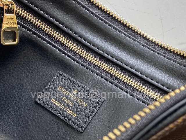 M64125 Pallas Beauty Case 28 M64125 Pallas Beauty Case 28