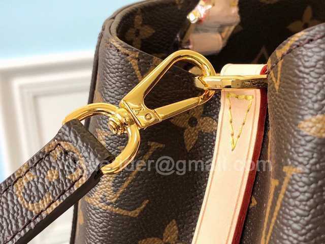 M41056 Montaigne MM 33 M41056 Montaigne MM 33