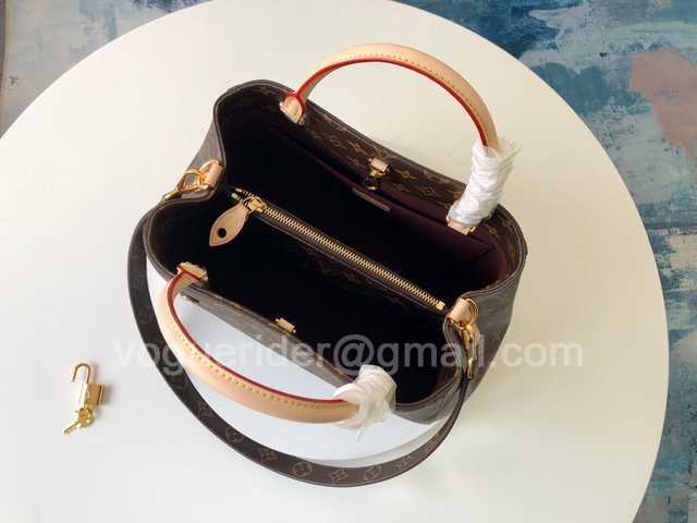 M41056 Montaigne MM 33 M41056 Montaigne MM 33