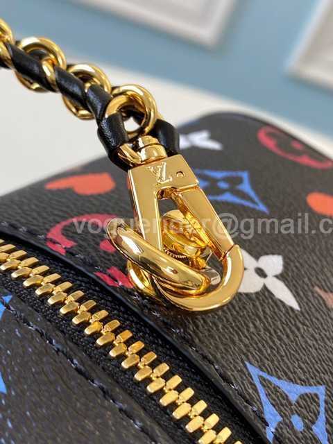 M57482 Vanity 19 M57482 Vanity 19