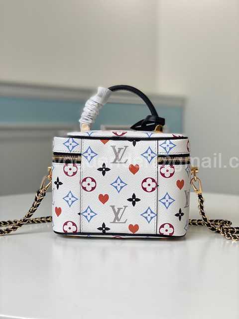 M57482 Vanity 19 M57482 Vanity 19