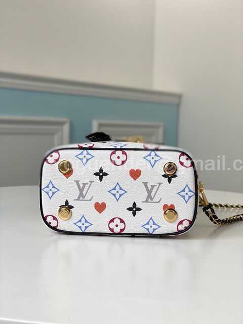 M57482 Vanity 19 M57482 Vanity 19
