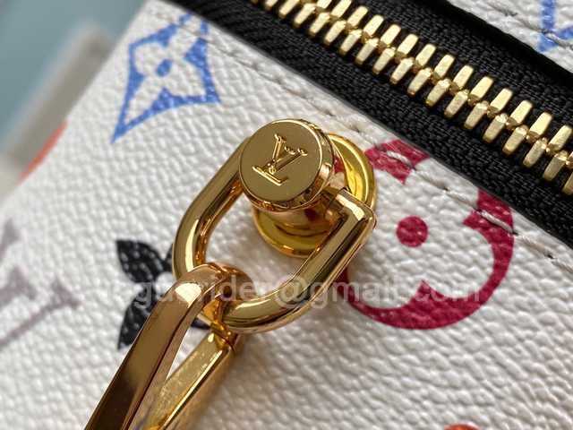 M57482 Vanity 19 M57482 Vanity 19