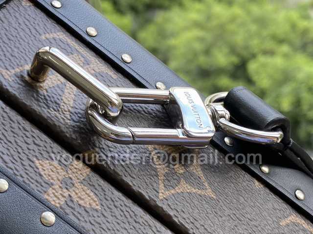 M44157 Petite Malle 22 M44157 Petite Malle 22