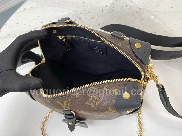 M45571 Petite Malle Souple 20 M45571 Petite Malle Souple 20
