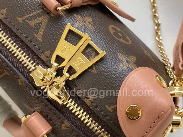 M45531 Petite Malle Souple 20 M45531 Petite Malle Souple 20