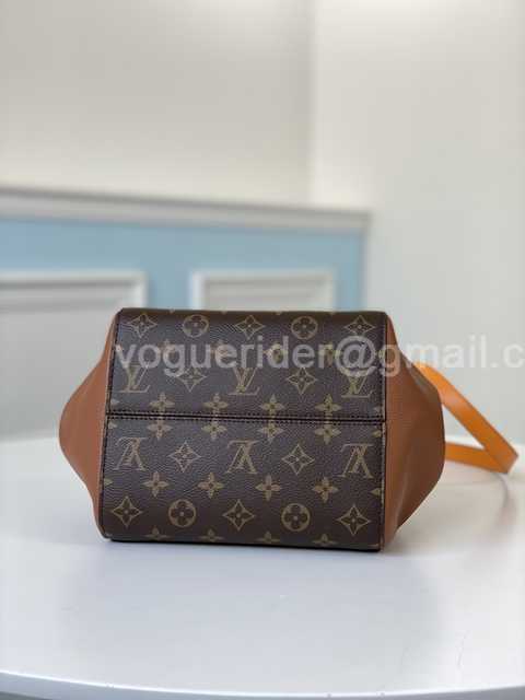 M45376 Fold Tote PM 22 M45376 Fold Tote PM 22