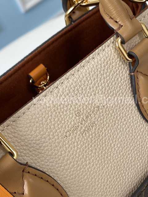 M45376 Fold Tote PM 22 M45376 Fold Tote PM 22