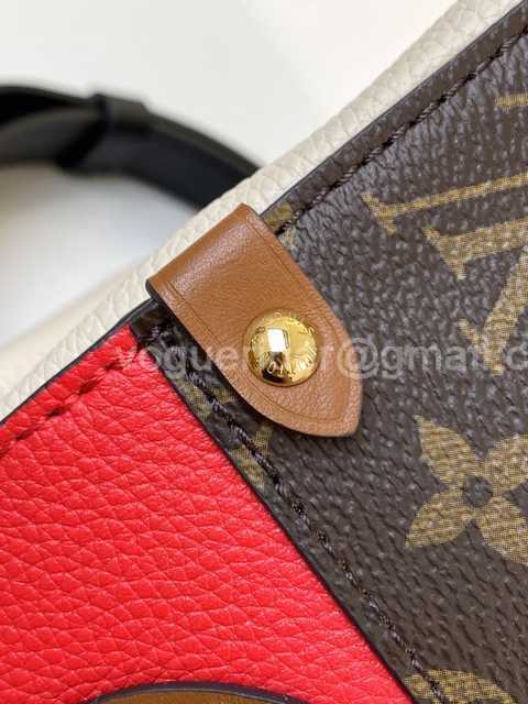 M45389 Fold Tote PM 22 M45389 Fold Tote PM 22