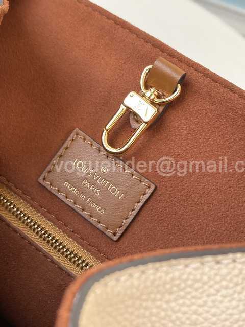 M45389 Fold Tote PM 22 M45389 Fold Tote PM 22