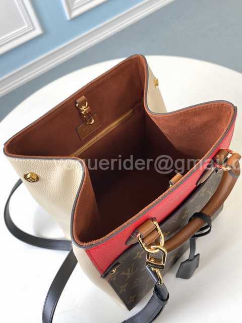 M45389 Fold Tote MM 28 M45389 Fold Tote MM 28