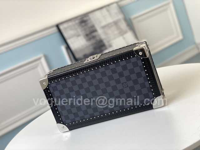 N48194 Coffret 8 Montres 34 N48194 Coffret 8 Montres 34