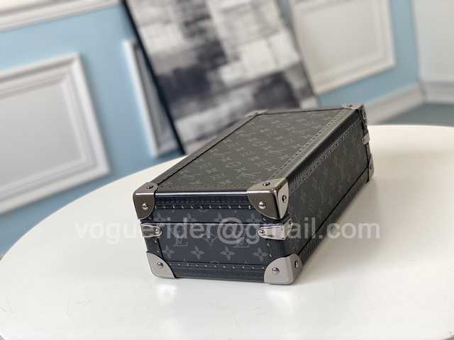 M20039 Coffret 8 Montres 34 M20039 Coffret 8 Montres 34