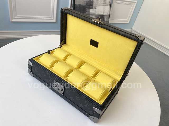 M20039 Coffret 8 Montres 34 M20039 Coffret 8 Montres 34