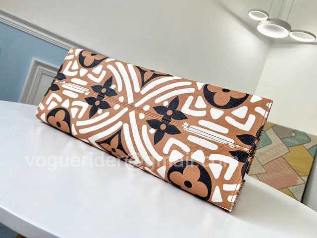 M44576 OnTheGo Crafty 41 M44576 OnTheGo Crafty 41
