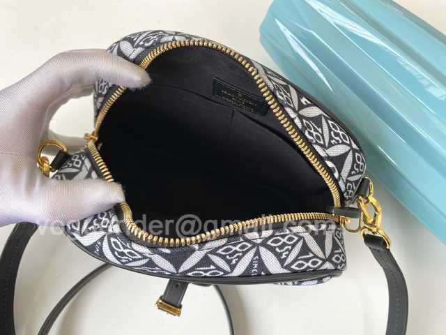 M45528 Mini Luggage 1854 22 M45528 Mini Luggage 1854 22