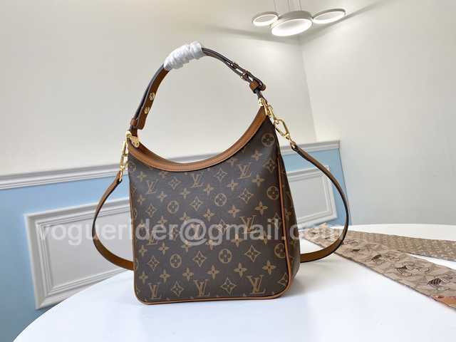 M44396 Dauphine 21 M44396 Dauphine 21