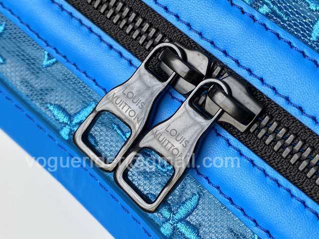 M45074 Soft Trunk 25 M45074 Soft Trunk 25