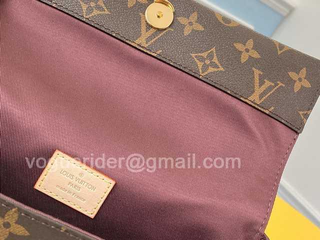M42738 Cluny BB 28 M42738 Cluny BB 28