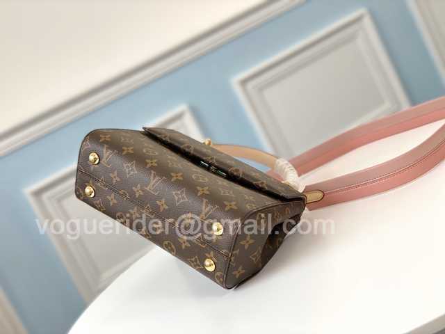M42738 Cluny BB 28 M42738 Cluny BB 28