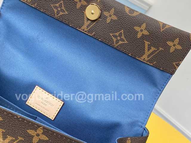 M42738 Cluny BB 28 M42738 Cluny BB 28