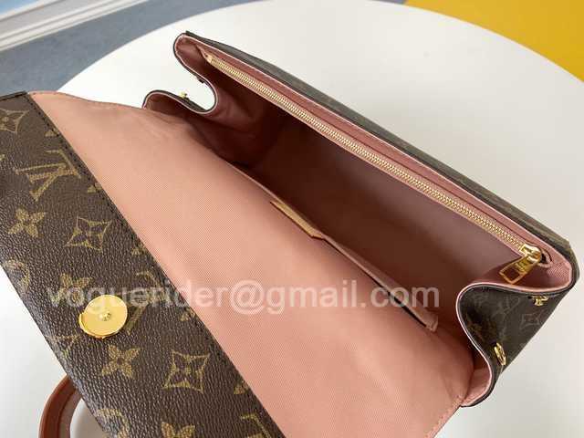 M42735 Cluny MM 32 M42735 Cluny MM 32