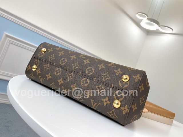 M43653 Cluny MM 32 M43653 Cluny MM 32