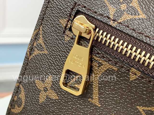 M44668 Pochette Metis 25 M44668 Pochette Metis 25